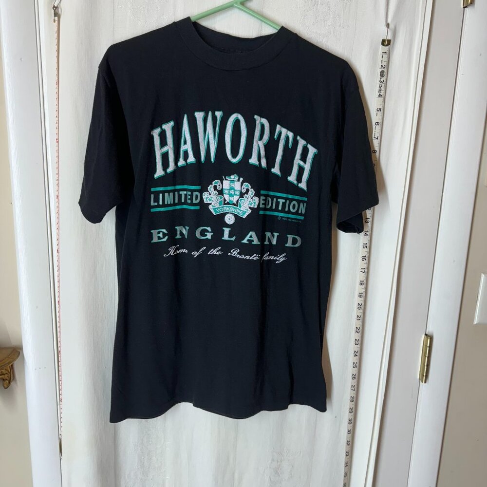 Vintage 90s Graphic T